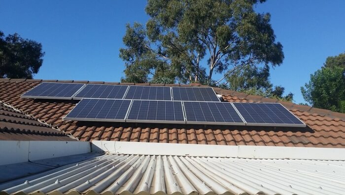 Como dito acima, a energia solar pode ser definida como uma fonte renovável e sustentável
